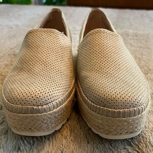 Dr. Scholls Women’s Sustainable Comfort for all Slip on Shoes  - Beige Size 7